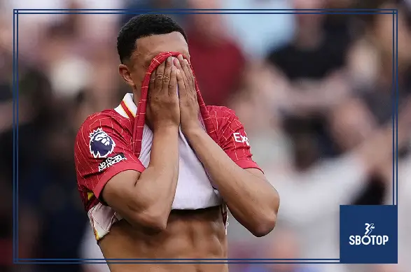 SBOTOP: Jamie Carragher Criticizes Fan Reaction as Liverpool Defender Booed Post-Exit Announcement
