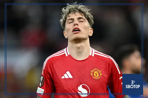 SBOTOP: Man Utd Legend Urges Club to Keep Alejandro Garnacho Amid Rising Exit Rumors