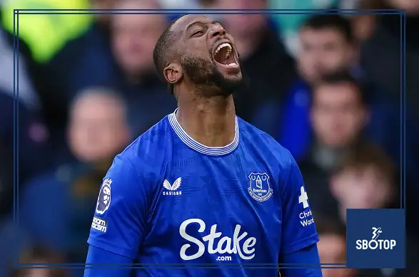 SBOTOP Beto on the Radar: Farke Eyes Everton Striker to Bolster Newly-Promoted Side's Premier League Charge