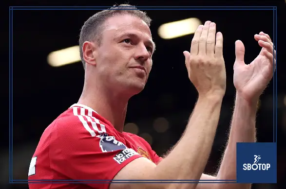 SBOTOP: Man Utd Cult Hero Jonny Evans Tipped for 'Dream' Manager Role by Former Team-Mate
