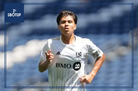 SBOTOP Debut Manis Adrian Wibowo, Patrick Kluivert: Saya Puas dengan Penampilannya