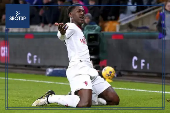 SBOTOP Huyền thoại MU thách thức Kobbie Mainoo khẳng định tương lai tại Old Trafford: Hãy học hỏi tấm gương Casemiro