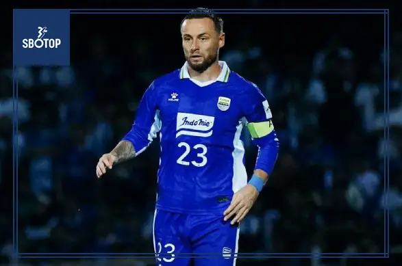 SBOTOP : Marc Klok Bertekad Bawa Persib Bandung Curi Poin Penting dari Borneo FC