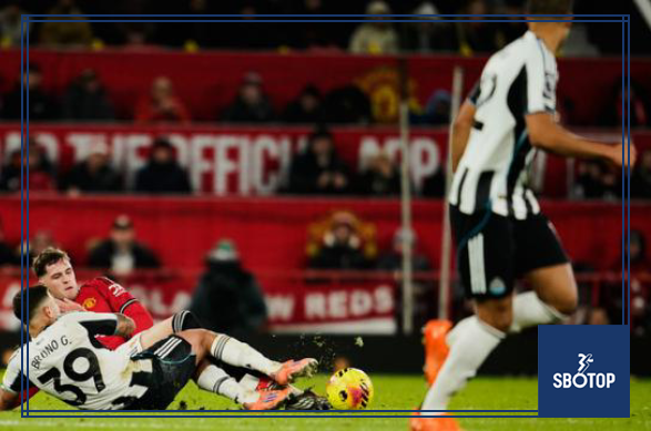 SBOTOP : Newcastle United Boss Finds Positives Despite Defeat to Manchester United