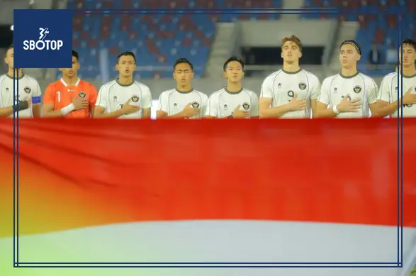 SBOTOP: Skuad Garuda Muda Berikan Kesan untuk Supir Bus Timnas Indonesia U-22 di Chiang Mai, Thailand