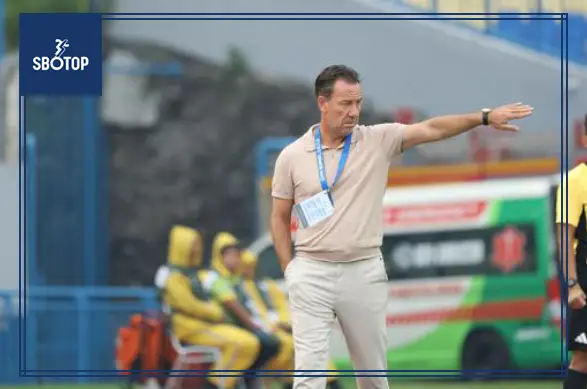 SBOTOP: Jean-Paul van Gastel Soroti Tantangan Berat yang Dihadapi Semen Padang